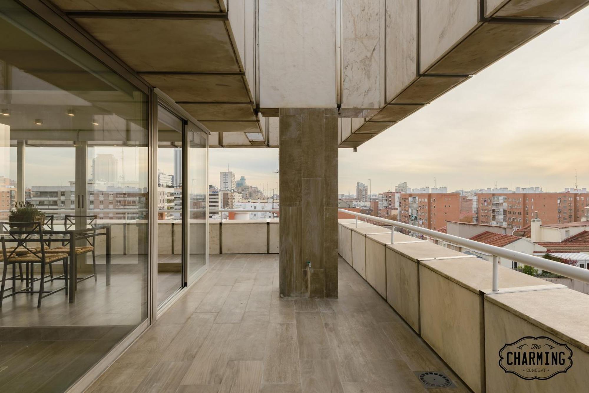Apartamento Charming Eurobuilding 2 Terrace Exclusive - Plaza De Parking Madrid Exterior foto